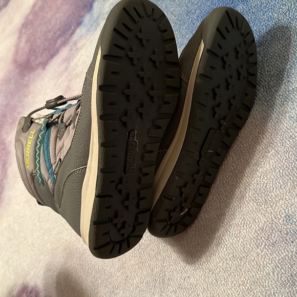 Girls grey Merrell boots size 3 - Picture 5 of 7